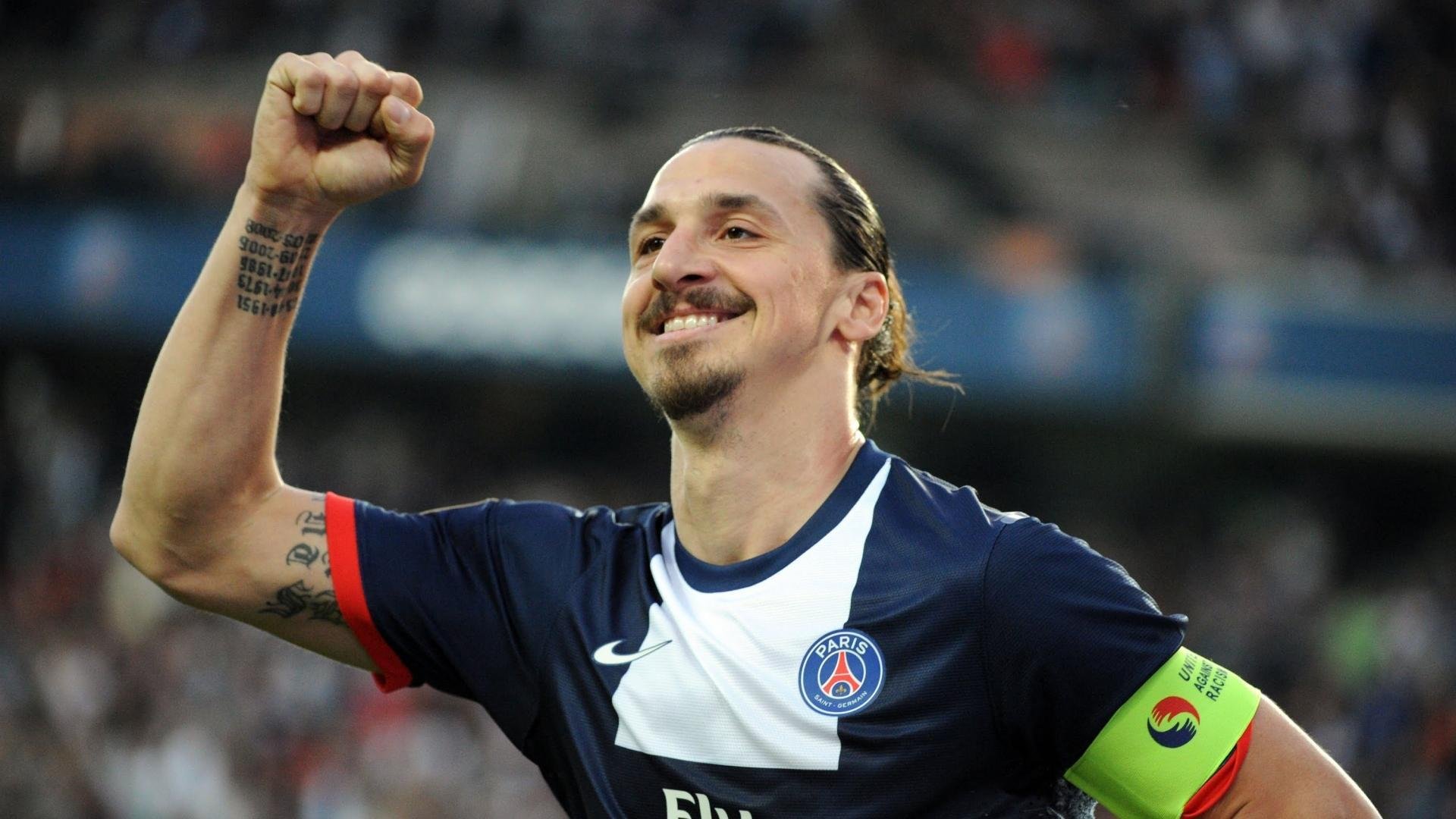 孙兴慜接管世界排名之战，拜仁决胜局送别曼联