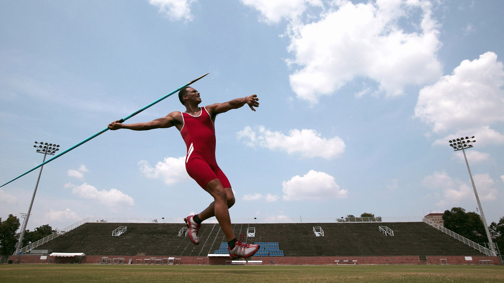 杜兰特化身防守铁闸，掘金终结国王连胜神话