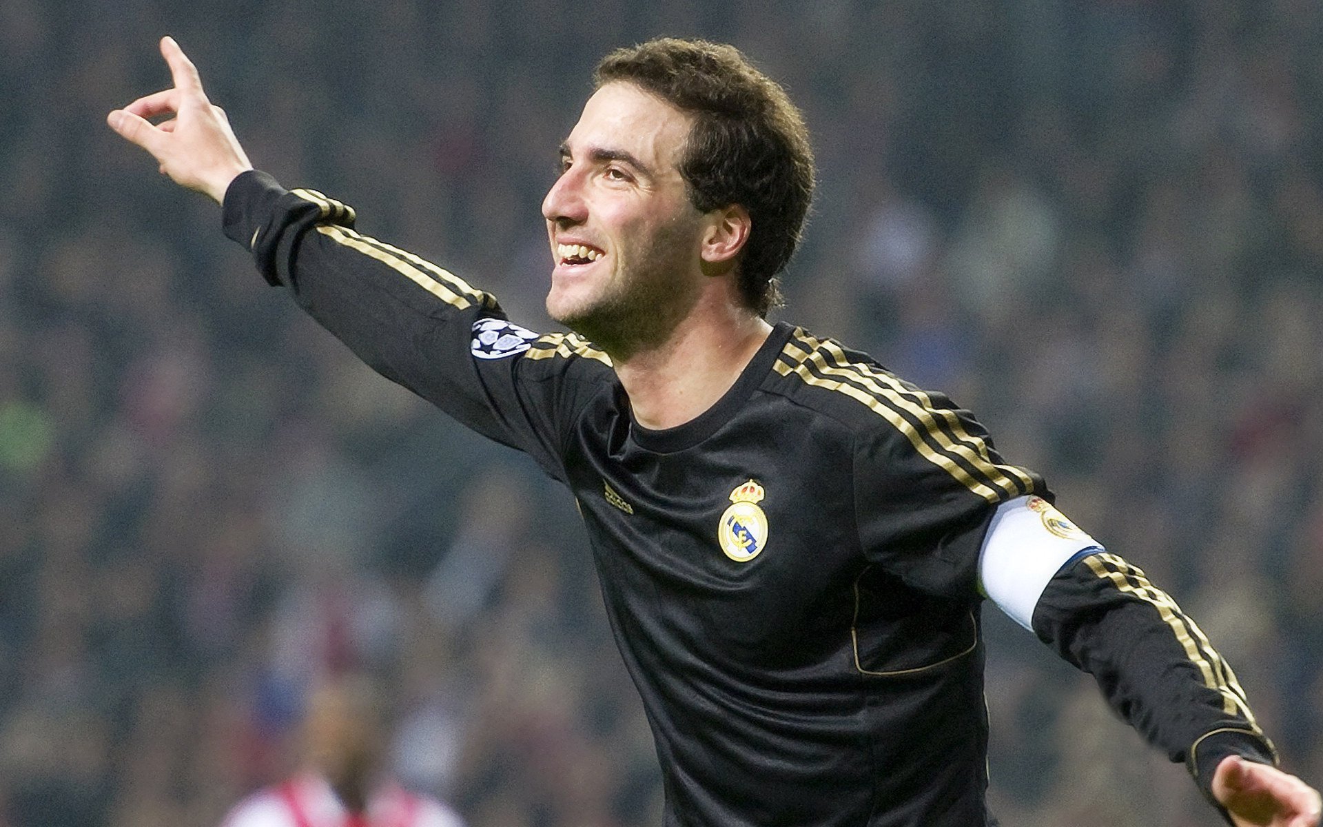 基米希，在土耳其节奏的漩涡中，英格兰的沉默与德国的觉醒